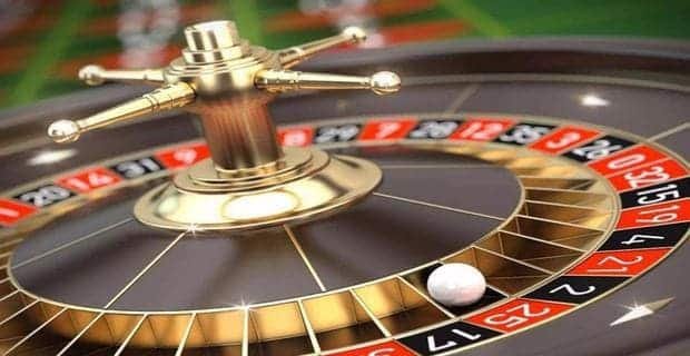 Bàn chơi Live Casino kqmt với dealer thật phát sóng trực tiếp